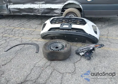 2025 Chevrolet Trax Fwd Ls from USA, damaged, VIN KL77LFEP8SC165064